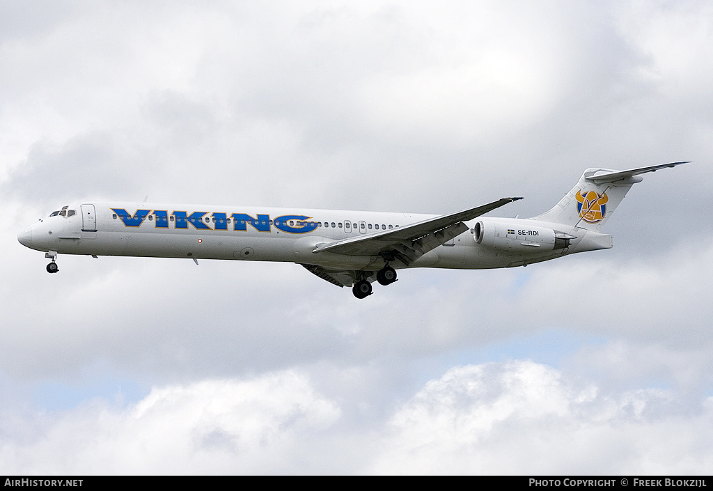 Aircraft Photo of SE-RDI | McDonnell Douglas MD-83 (DC-9-83) | Viking Airlines | AirHistory.net #350560