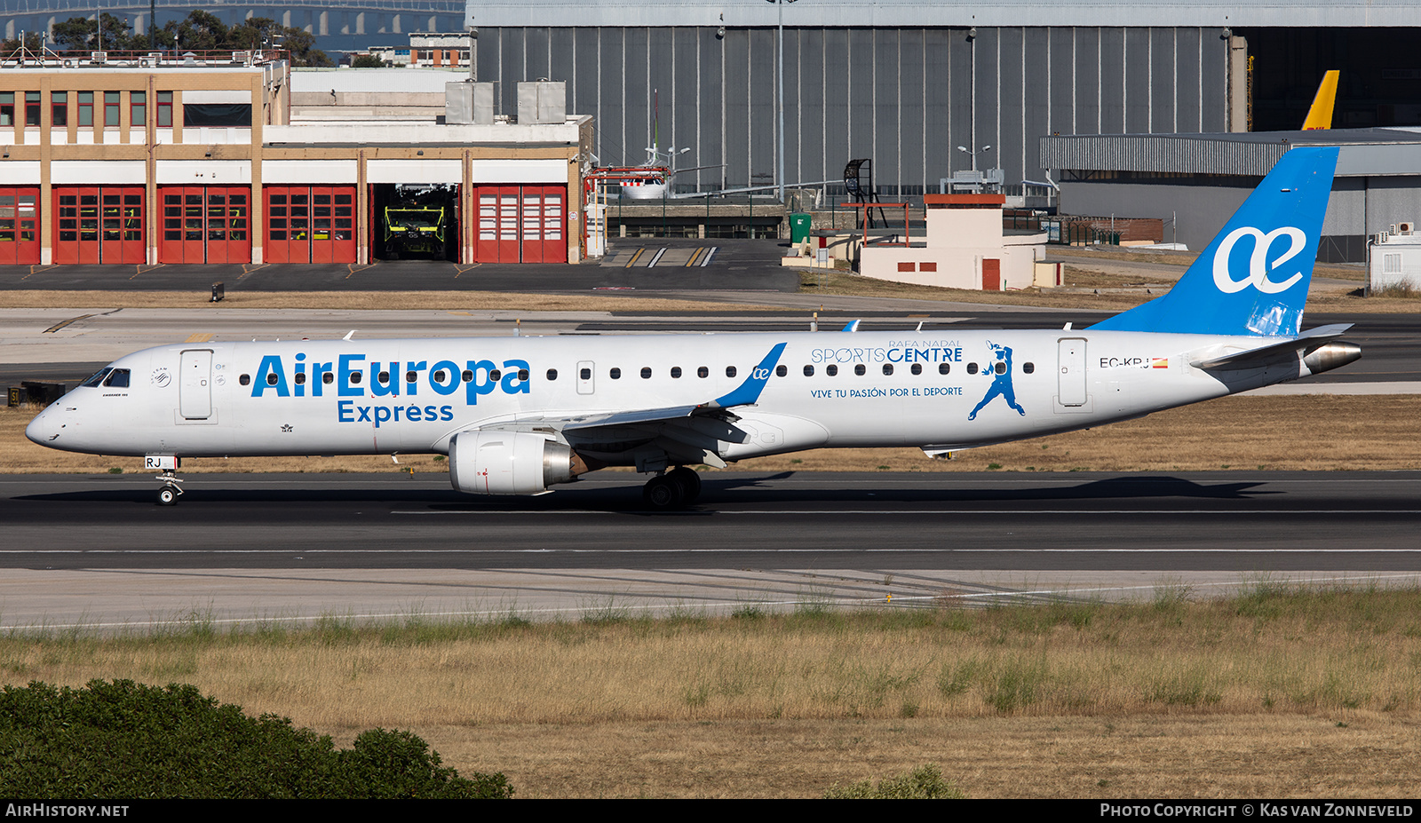 Aircraft Photo of EC-KRJ | Embraer 195LR (ERJ-190-200LR) | Air Europa Express | AirHistory.net #350565