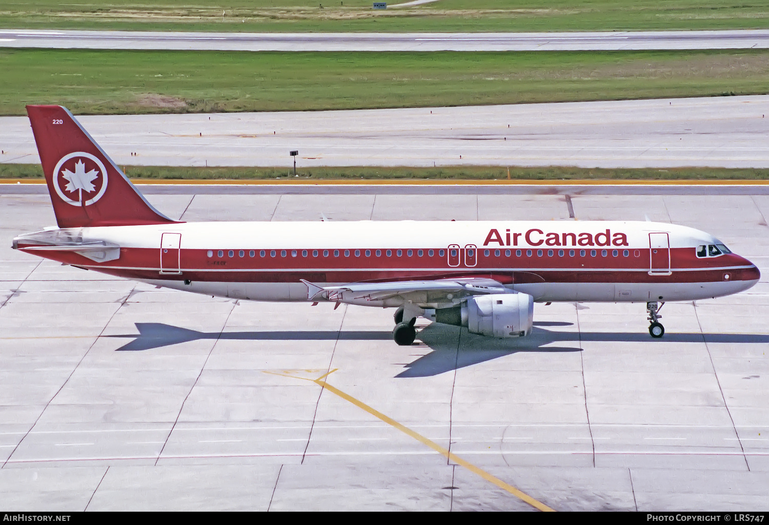 Aircraft Photo of C-FKCK | Airbus A320-211 | Air Canada | AirHistory.net #350626