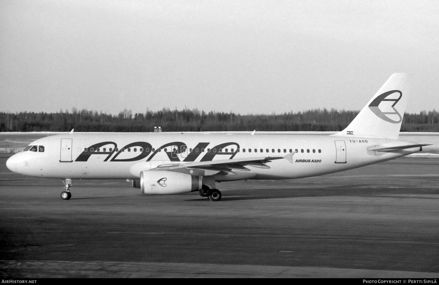 Aircraft Photo of YU-AOD | Airbus A320-231 | Adria Airways | AirHistory.net #350687