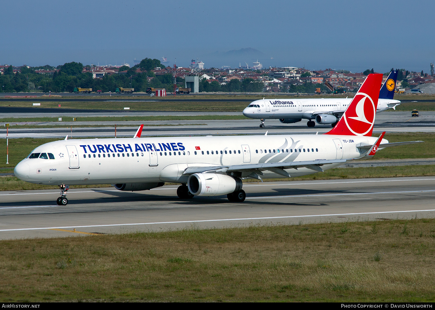 Aircraft Photo of TC-JSM | Airbus A321-231 | Turkish Airlines | AirHistory.net #350696