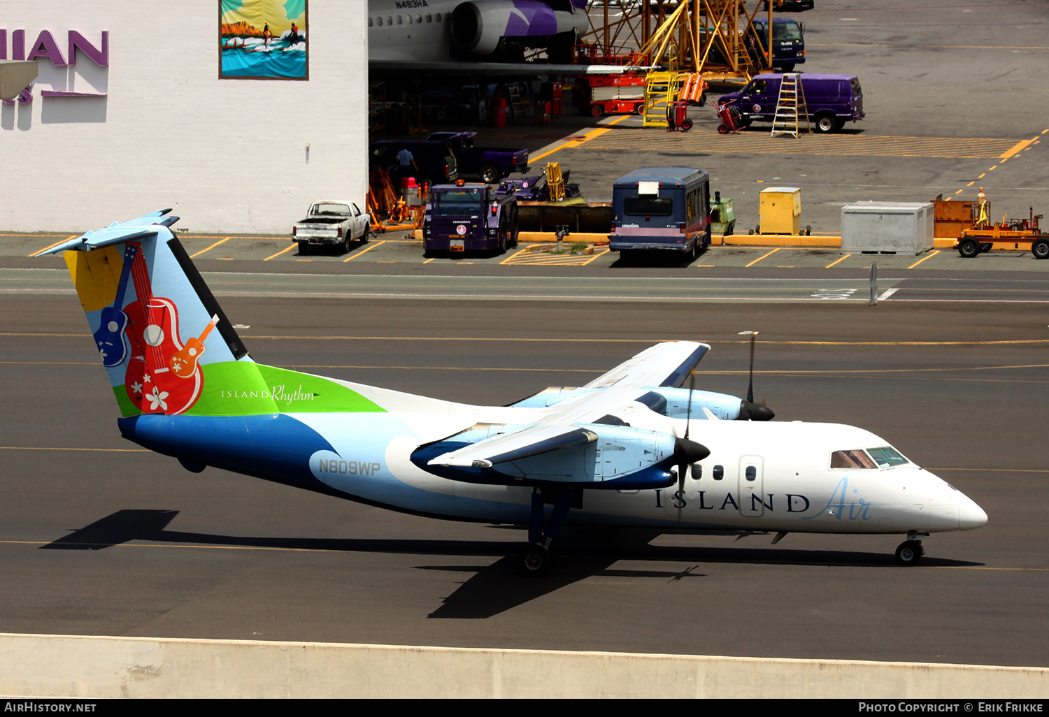 Aircraft Photo of N809WP | De Havilland Canada DHC-8-103 Dash 8 | Island Air | AirHistory.net #350751