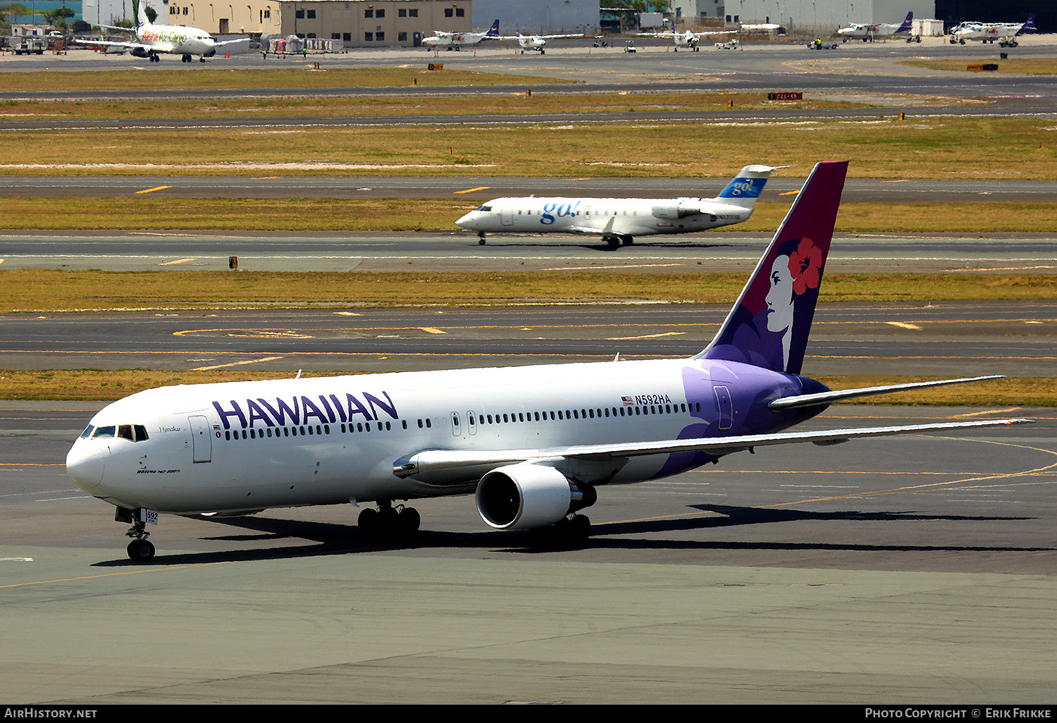 Aircraft Photo of N592HA | Boeing 767-3CB/ER | Hawaiian Airlines | AirHistory.net #350764