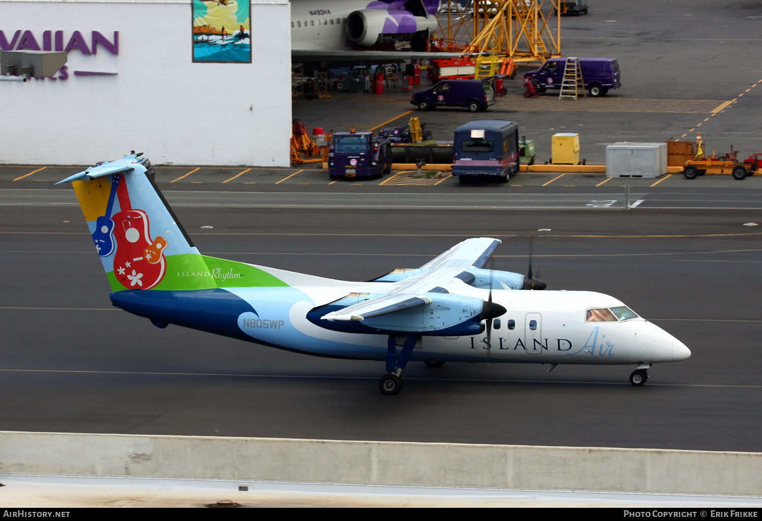 Aircraft Photo of N805WP | De Havilland Canada DHC-8-102A Dash 8 | Island Air | AirHistory.net #350772