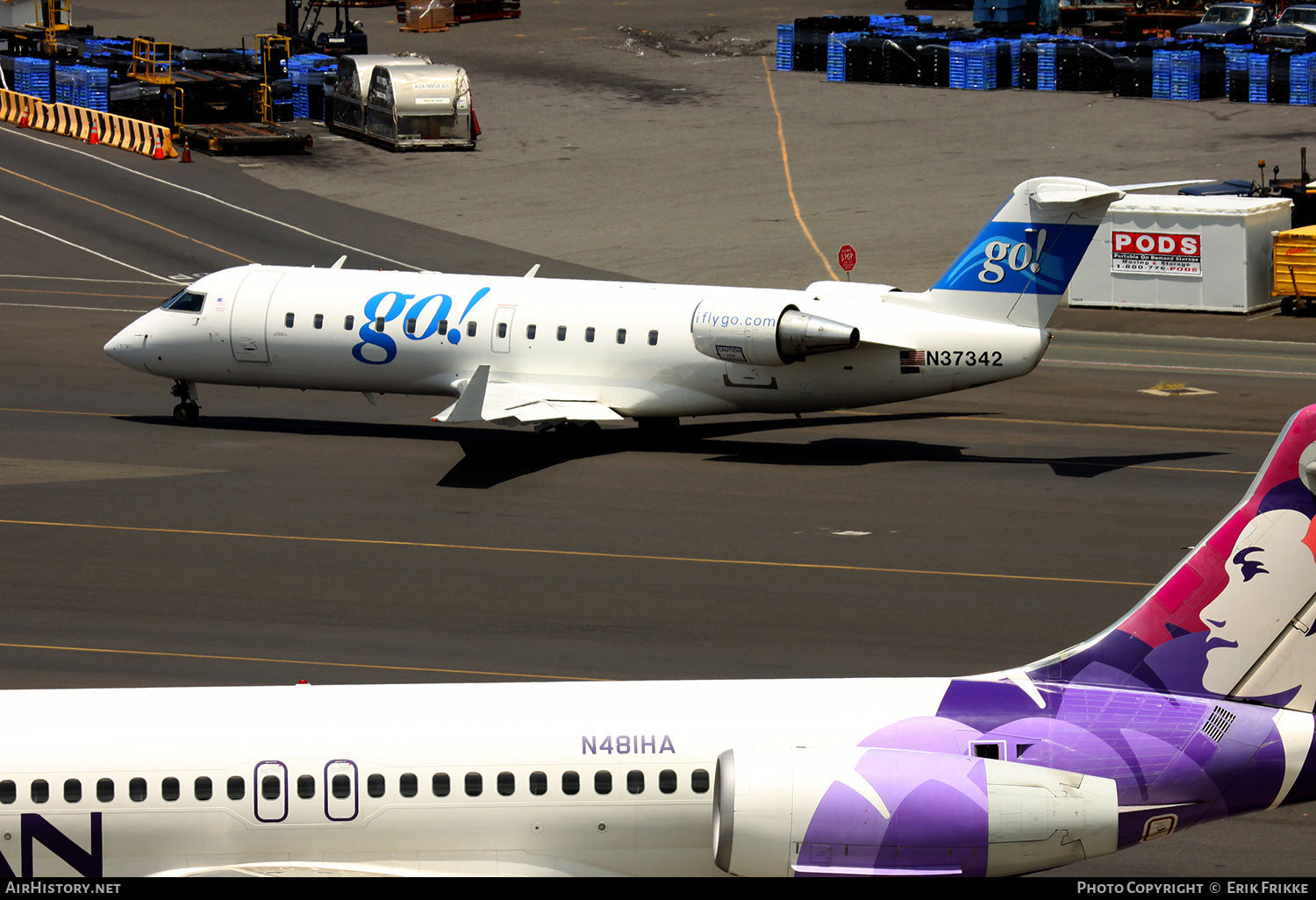 Aircraft Photo of N37342 | Bombardier CRJ-200LR (CL-600-2B19) | Go! | AirHistory.net #350794