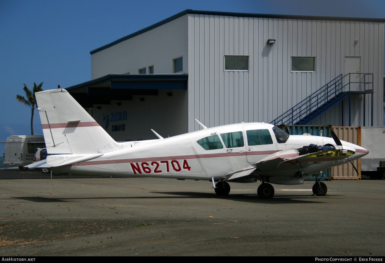 Aircraft Photo of N62704 | Piper PA-23-250 Aztec F | AirHistory.net #350797