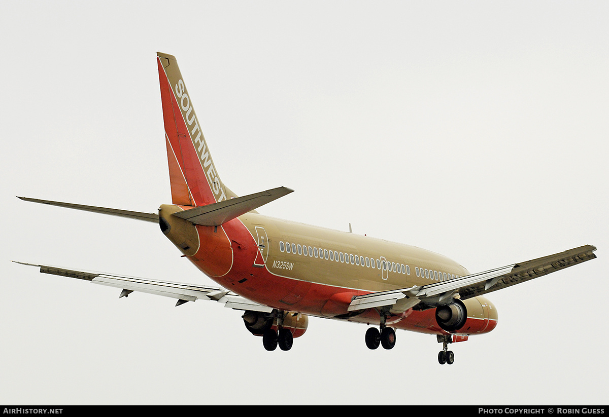 Aircraft Photo of N325SW | Boeing 737-3H4 | Southwest Airlines | AirHistory.net #350816