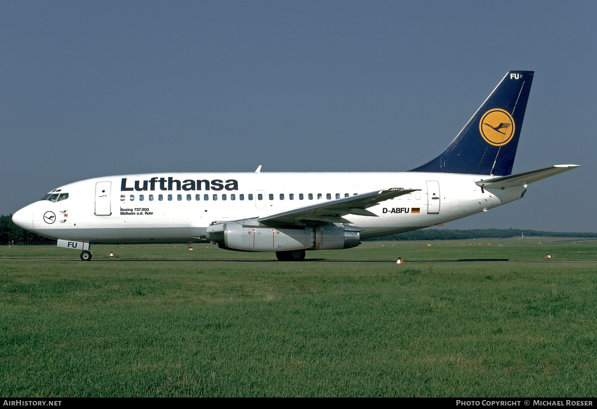 Aircraft Photo of D-ABFU | Boeing 737-230/Adv | Lufthansa | AirHistory.net #350871