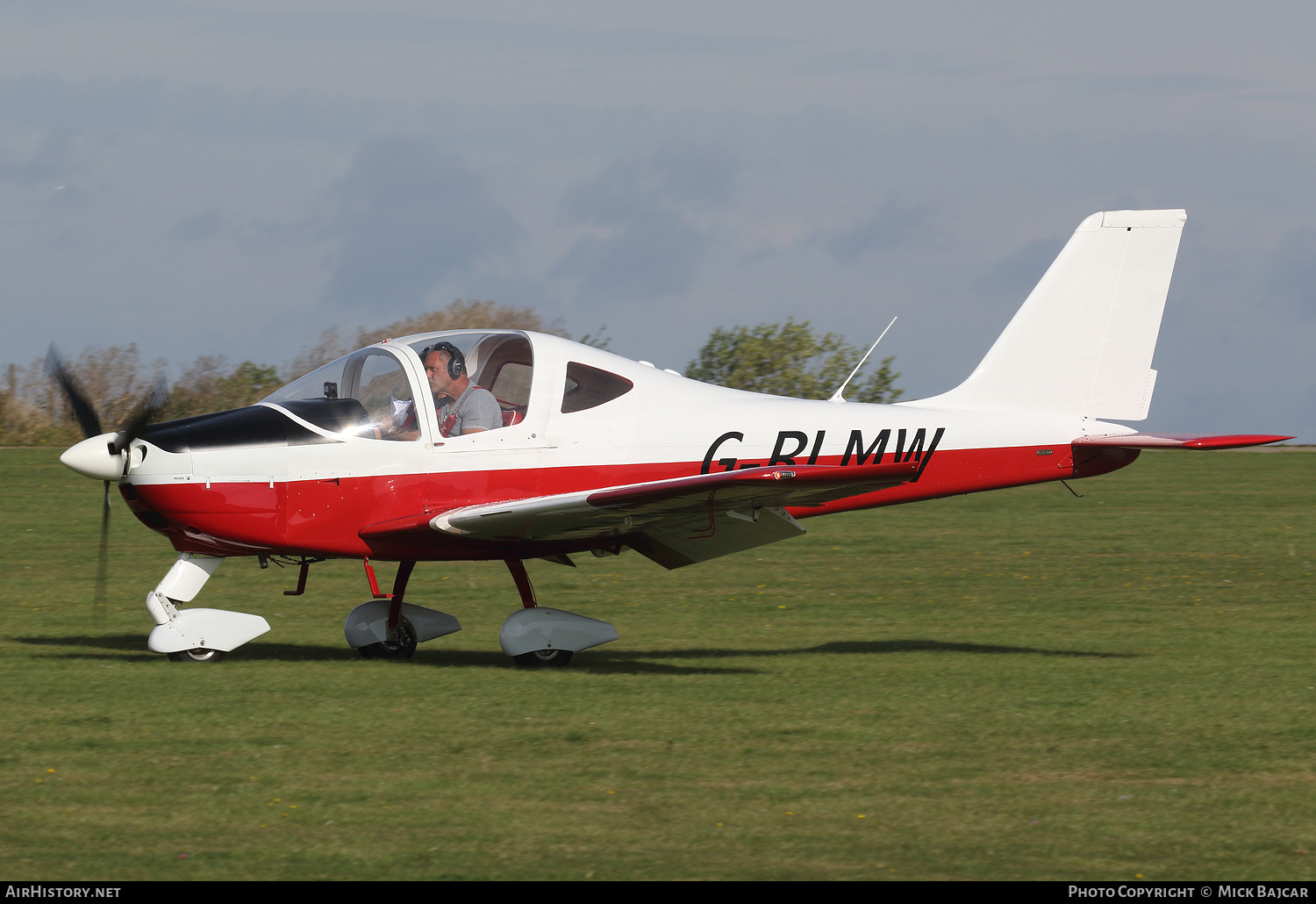 Aircraft Photo of G-RLMW | Tecnam P-2002EA Sierra | AirHistory.net #350883
