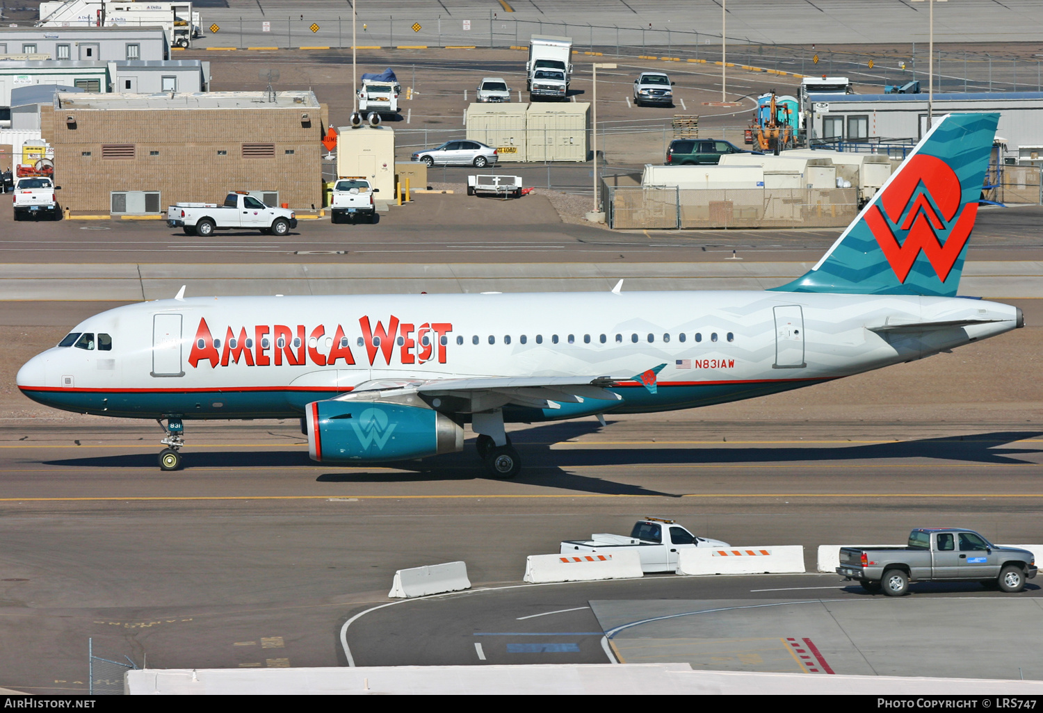 Aircraft Photo of N831AW | Airbus A319-132 | America West Airlines | AirHistory.net #350884