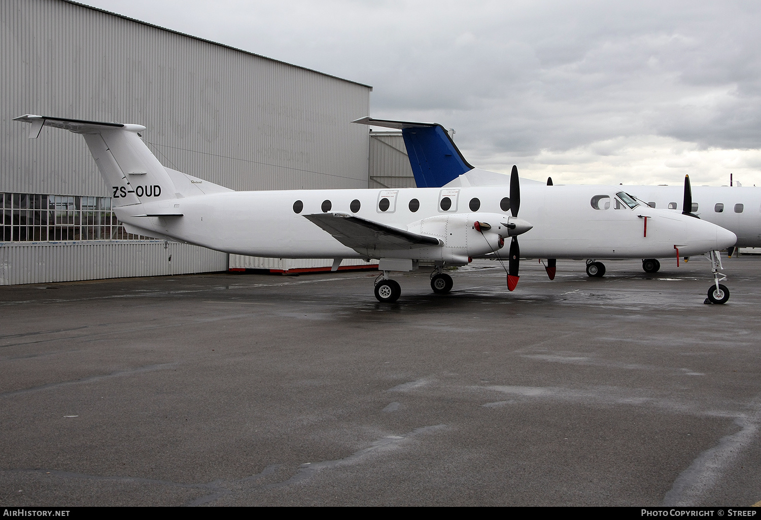 Aircraft Photo of ZS-OUD | Beech 1900C | AirHistory.net #350887