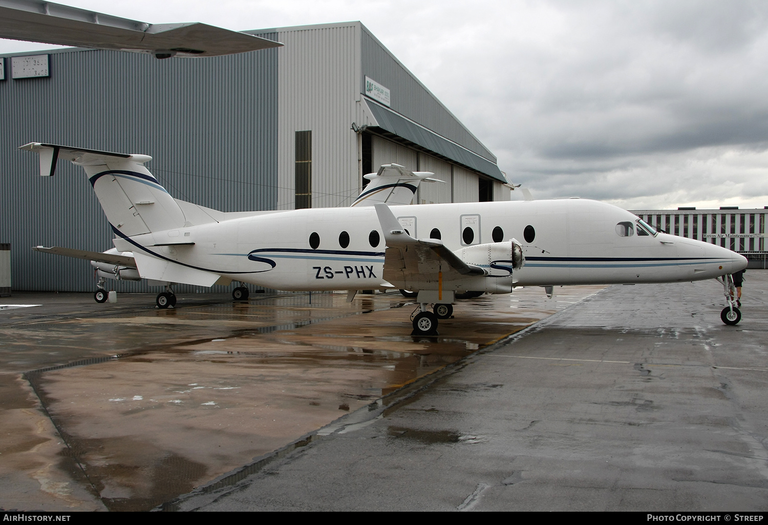 Aircraft Photo of ZS-PHX | Beech 1900D | AirHistory.net #350888