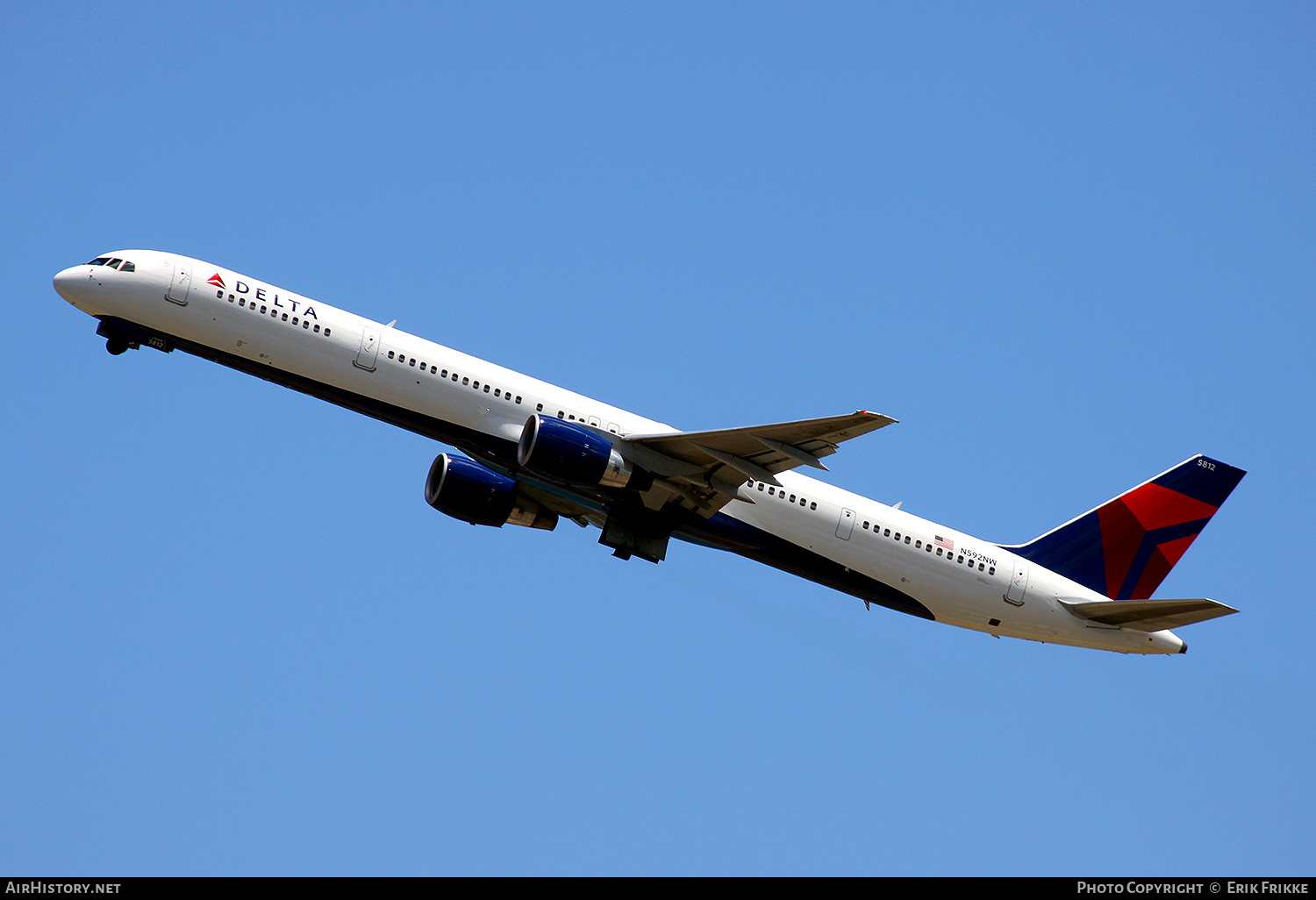 Aircraft Photo of N592NW | Boeing 757-351 | Delta Air Lines | AirHistory.net #351068