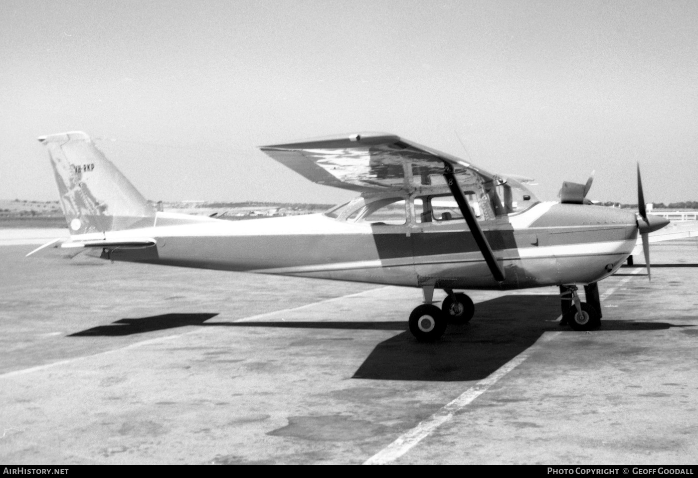 Aircraft Photo of VH-RKP | Cessna 172D Skyhawk | AirHistory.net #351111