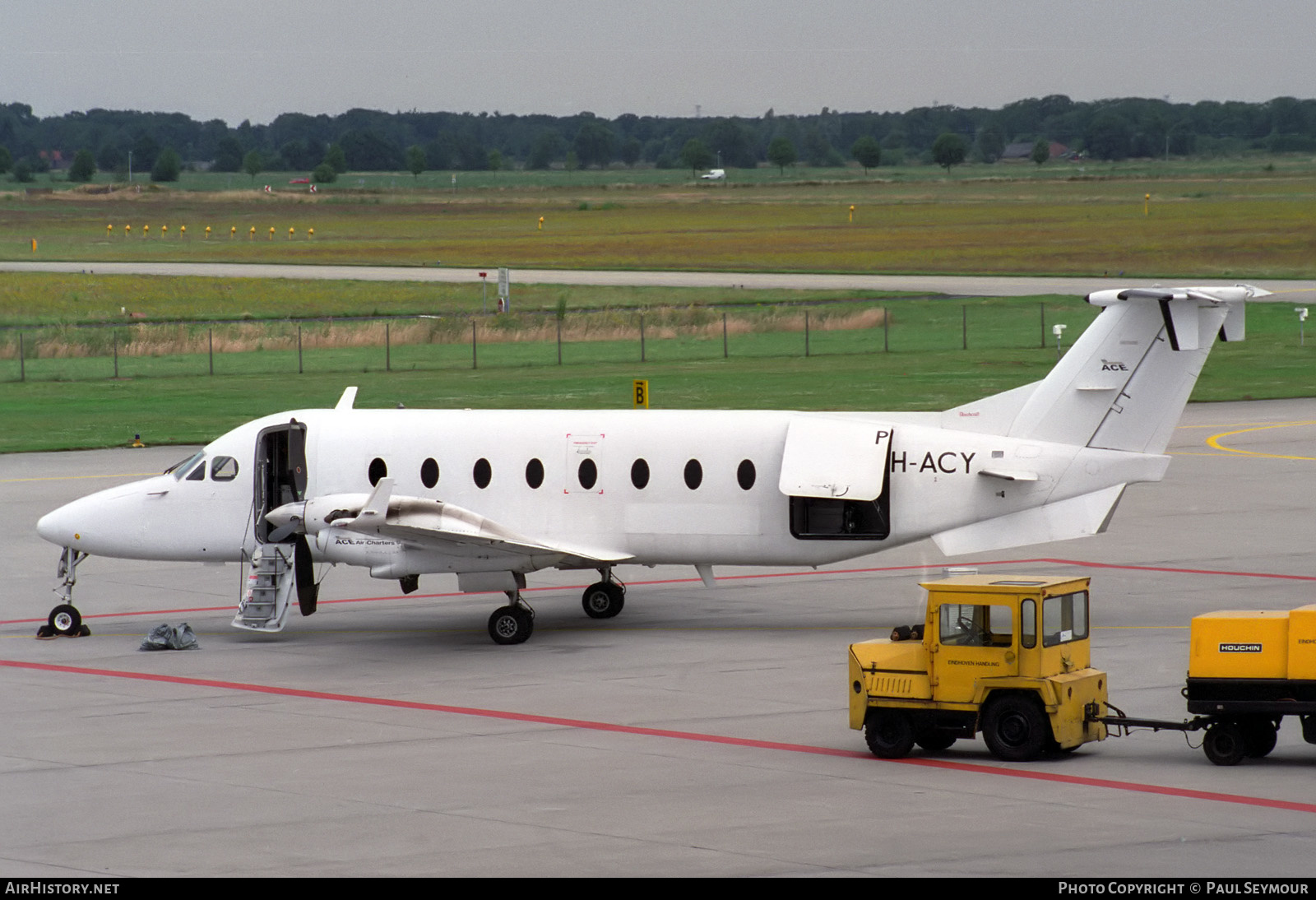 Aircraft Photo of PH-ACY | Beech 1900D | ACE - Air Charters Europe | AirHistory.net #351150