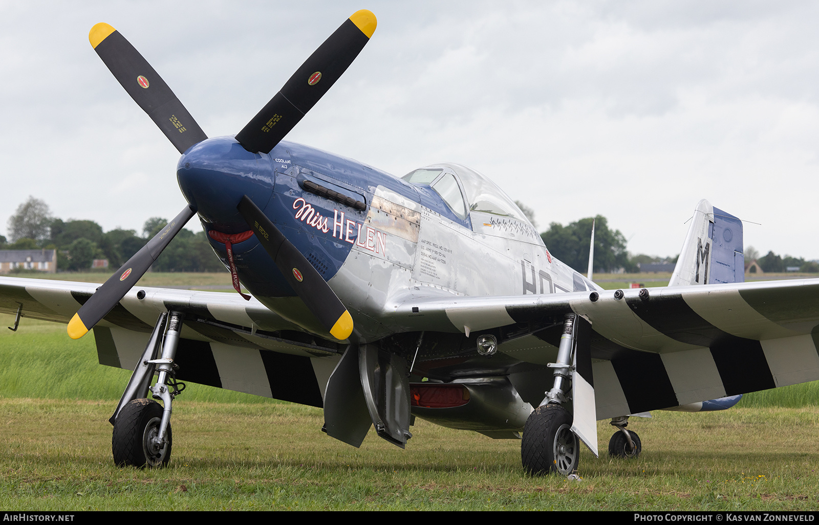 Aircraft Photo of G-BIXL / 472216 | North American P-51D Mustang | USA - Air Force | AirHistory.net #351225