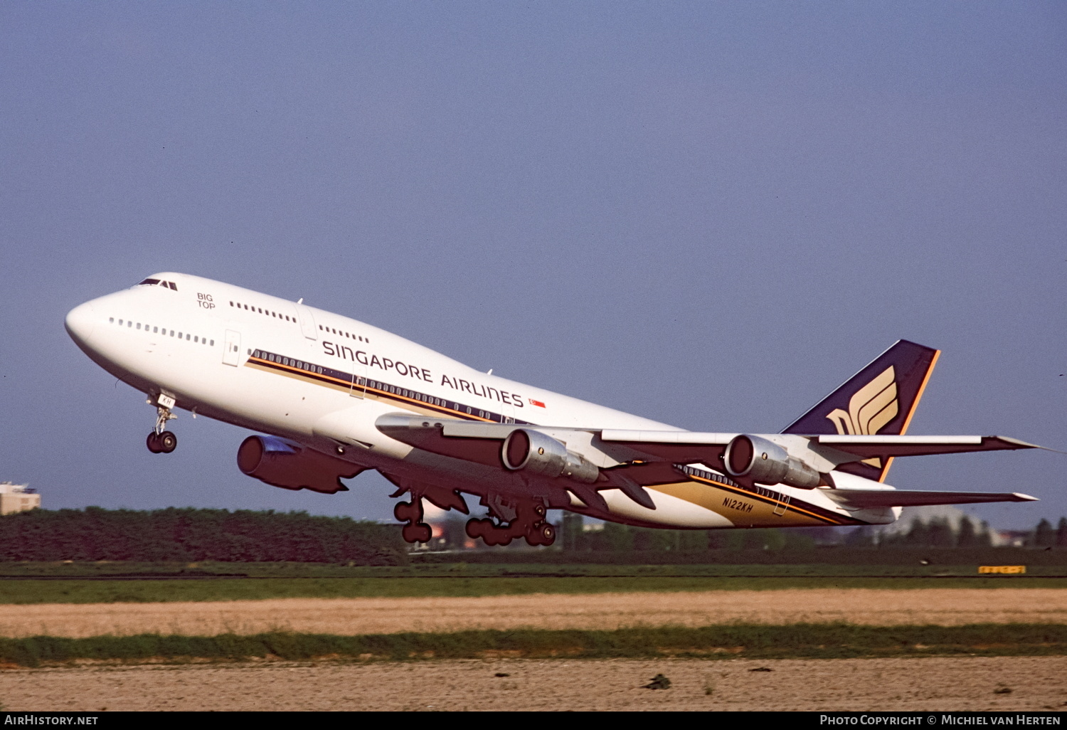 Aircraft Photo of N122KH | Boeing 747-312 | Singapore Airlines | AirHistory.net #351288