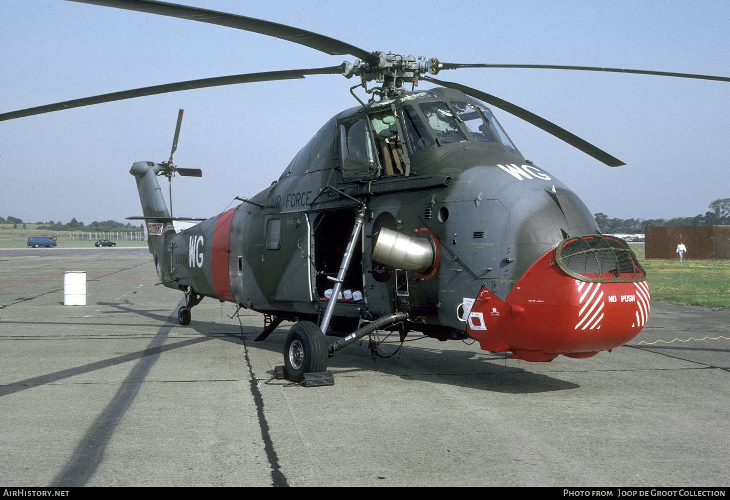 Aircraft Photo of XS679 | Westland WS-58 Wessex HC.2 | UK - Air Force | AirHistory.net #351289