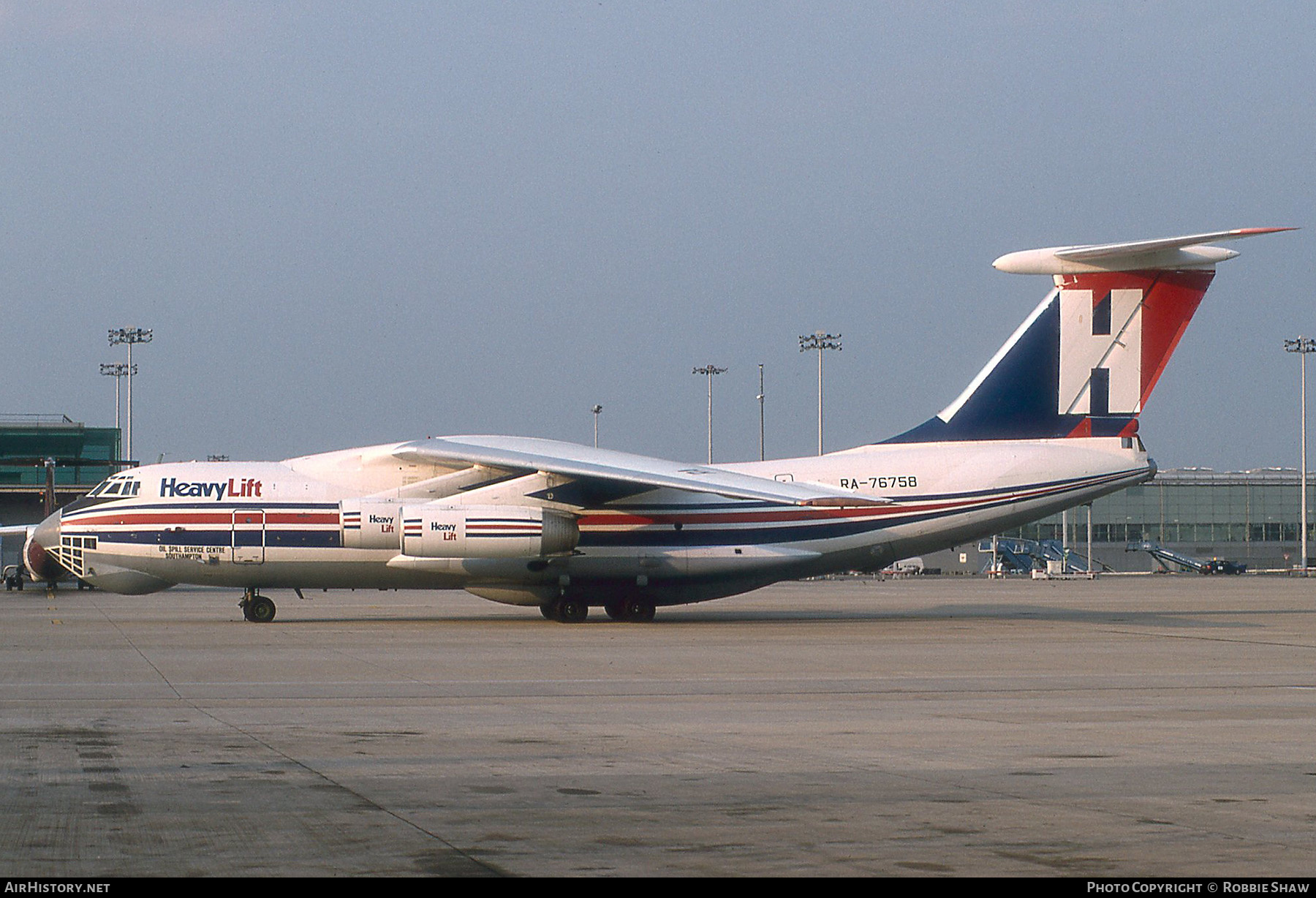 Aircraft Photo of RA-76758 | Ilyushin Il-76TD | HeavyLift Cargo Airlines | AirHistory.net #351470