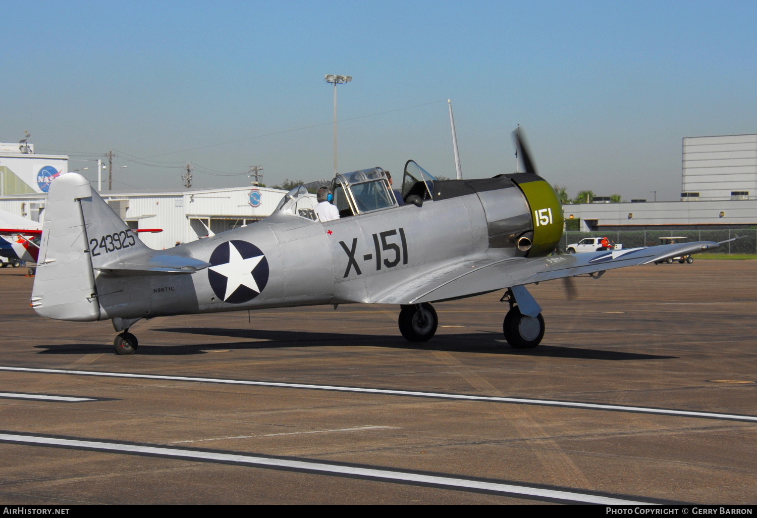 Aircraft Photo of N9871C / 49-3030 | North American T-6G Texan | USA - Air Force | AirHistory.net #351553