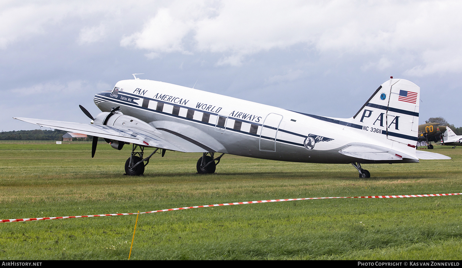 Aircraft Photo of N33611 / NC33611 | Douglas DC-3(C) | Pan American World Airways - PAA | AirHistory.net #351696