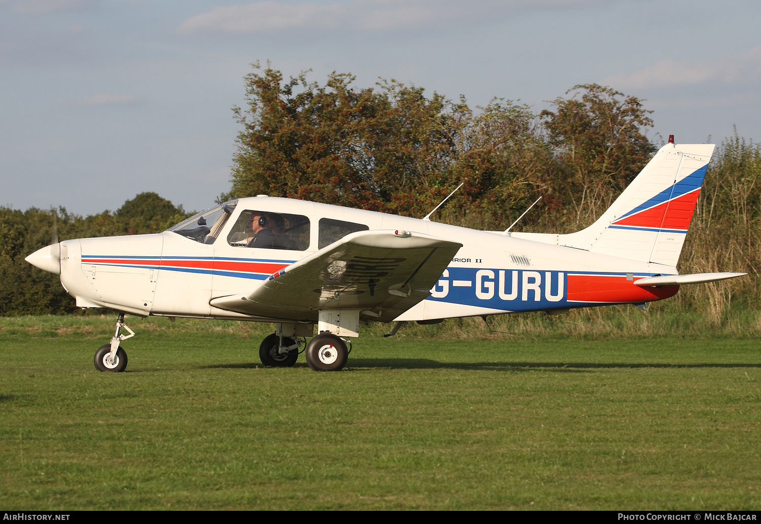 Aircraft Photo of G-GURU | Piper PA-28-161 Cherokee Warrior II | AirHistory.net #351728