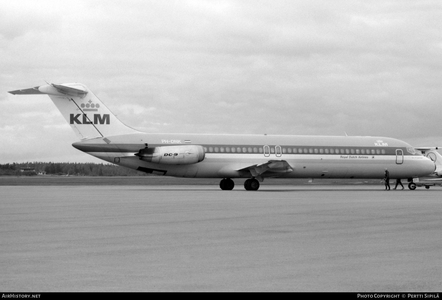 Aircraft Photo of PH-DNK | McDonnell Douglas DC-9-32 | KLM - Royal Dutch Airlines | AirHistory.net #351779