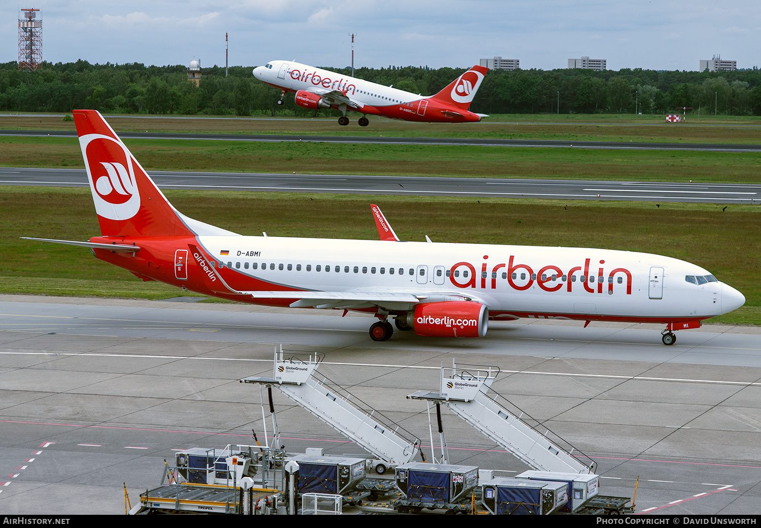 Aircraft Photo of D-ABMI | Boeing 737-86J | Air Berlin | AirHistory.net #351786