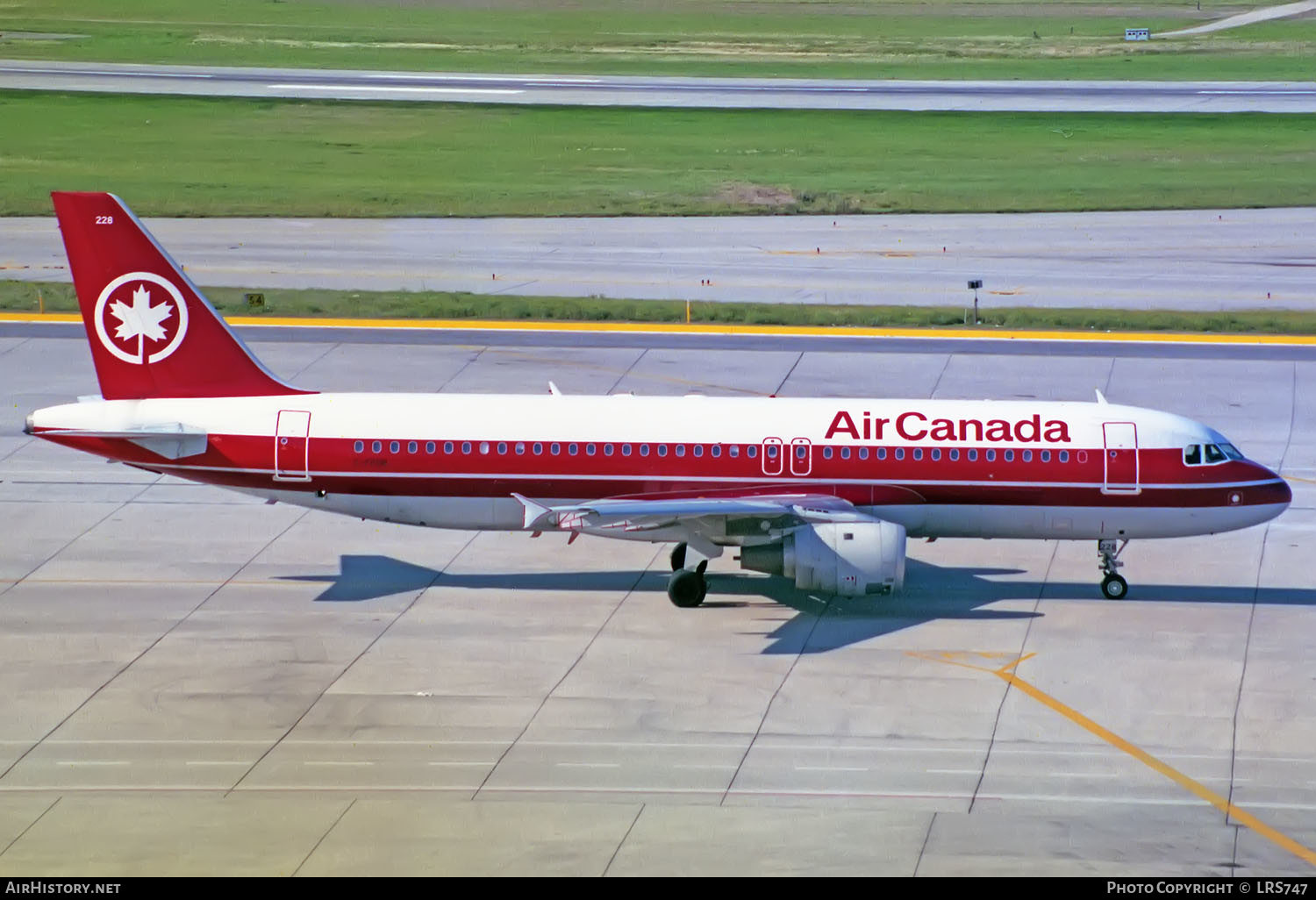 Aircraft Photo of C-FPDN | Airbus A320-211 | Air Canada | AirHistory.net #351959