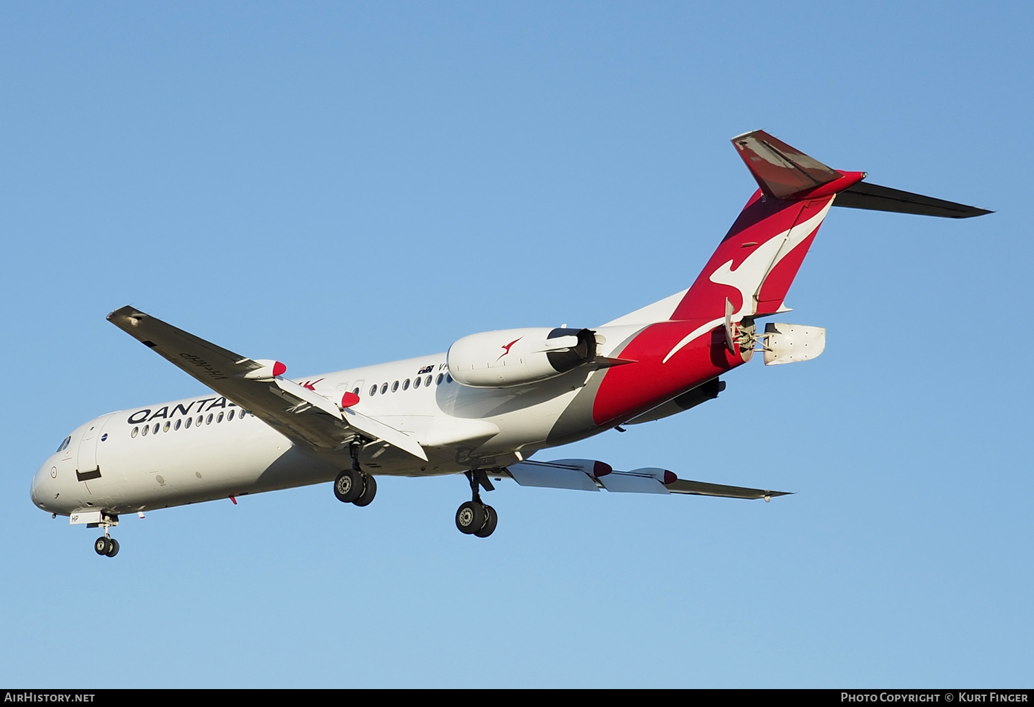 Aircraft Photo of VH-NHP | Fokker 100 (F28-0100) | QantasLink | AirHistory.net #352003