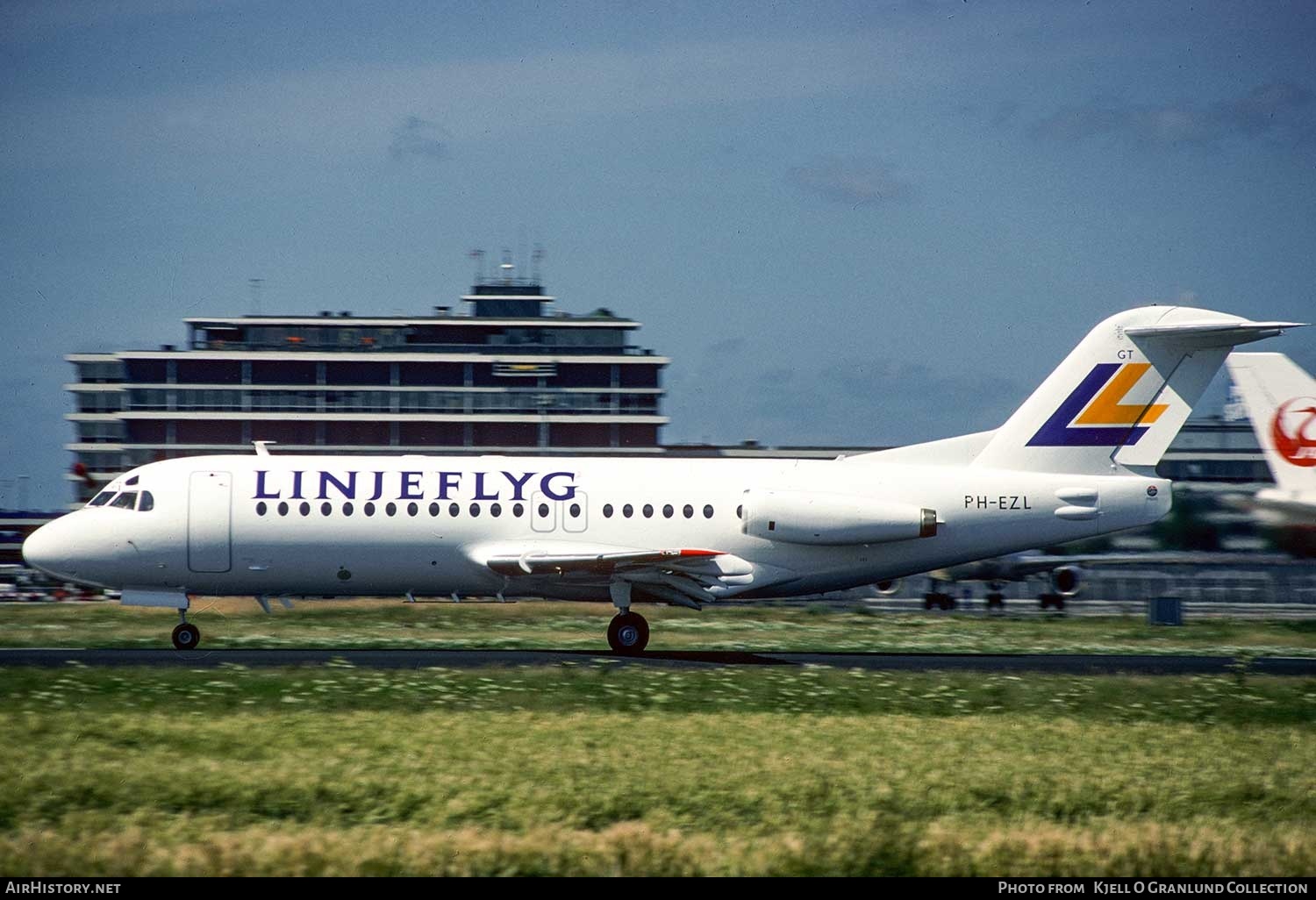 Aircraft Photo of PH-EZL | Fokker F28-4000 Fellowship | Linjeflyg | AirHistory.net #352020