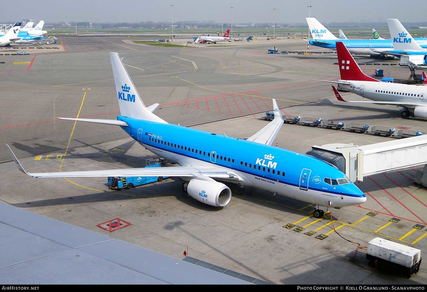 Aircraft Photo of PH-BGL | Boeing 737-7K2 | KLM - Royal Dutch Airlines | AirHistory.net #352152