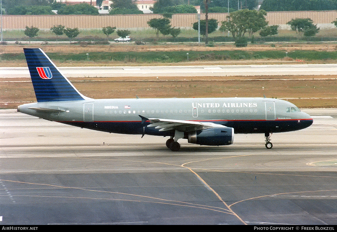 Aircraft Photo of N803UA | Airbus A319-131 | United Airlines | AirHistory.net #352251
