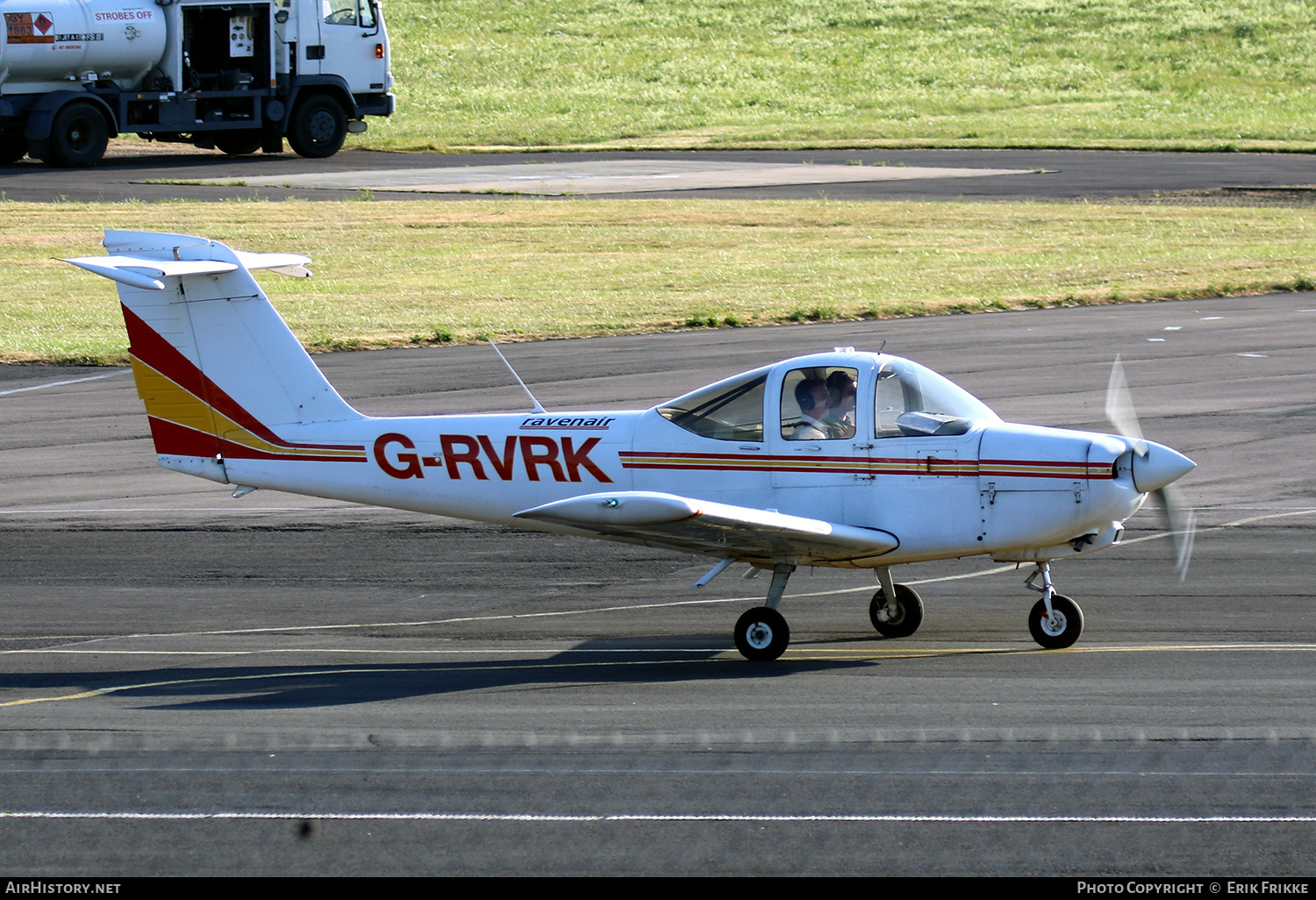 Aircraft Photo of G-RVRK | Piper PA-38-112 Tomahawk | Ravenair | AirHistory.net #352311