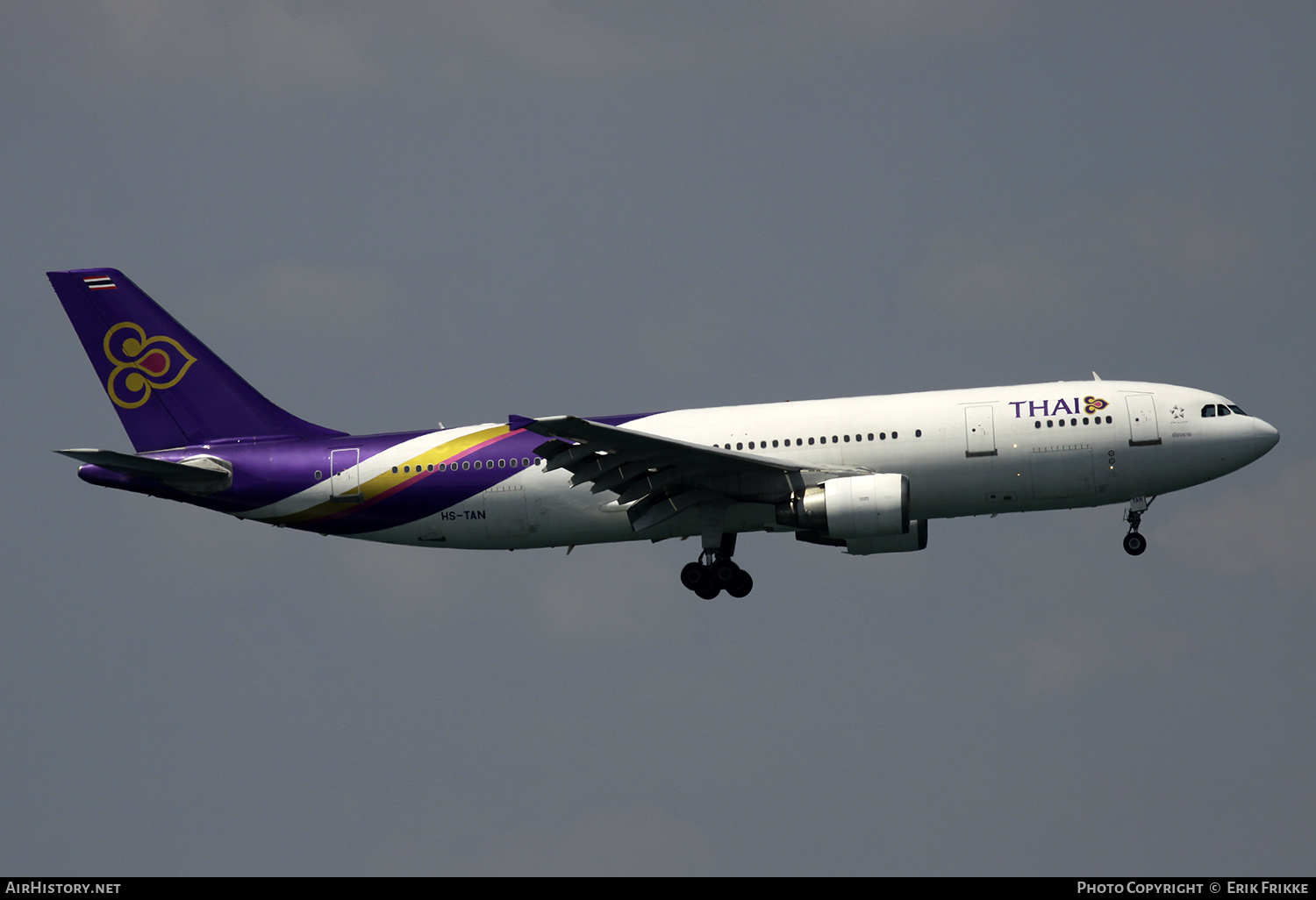 Aircraft Photo of HS-TAN | Airbus A300B4-622R | Thai Airways International | AirHistory.net #352348