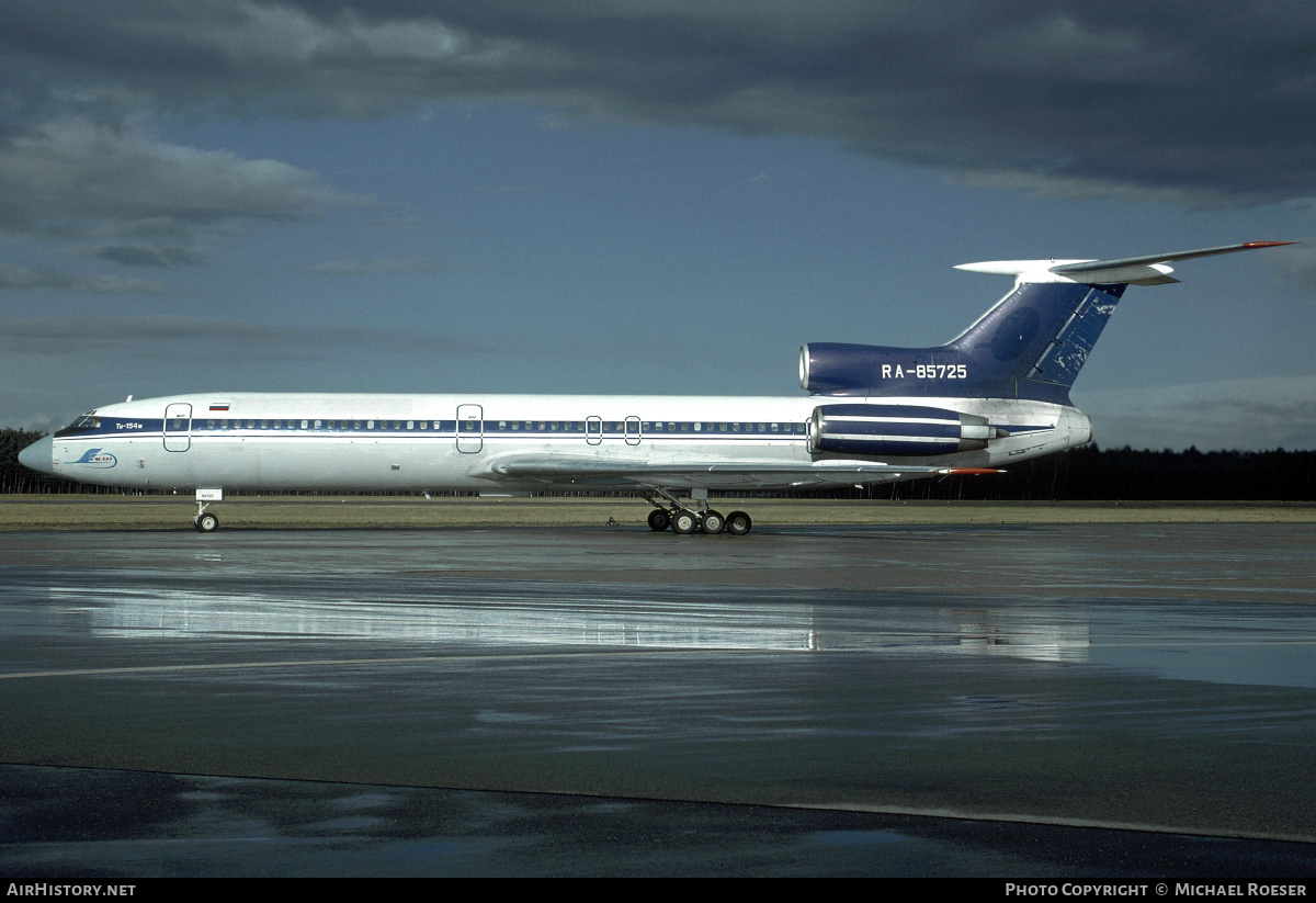Aircraft Photo of RA-85725 | Tupolev Tu-154M | Chelyabinsk Avia | AirHistory.net #352430