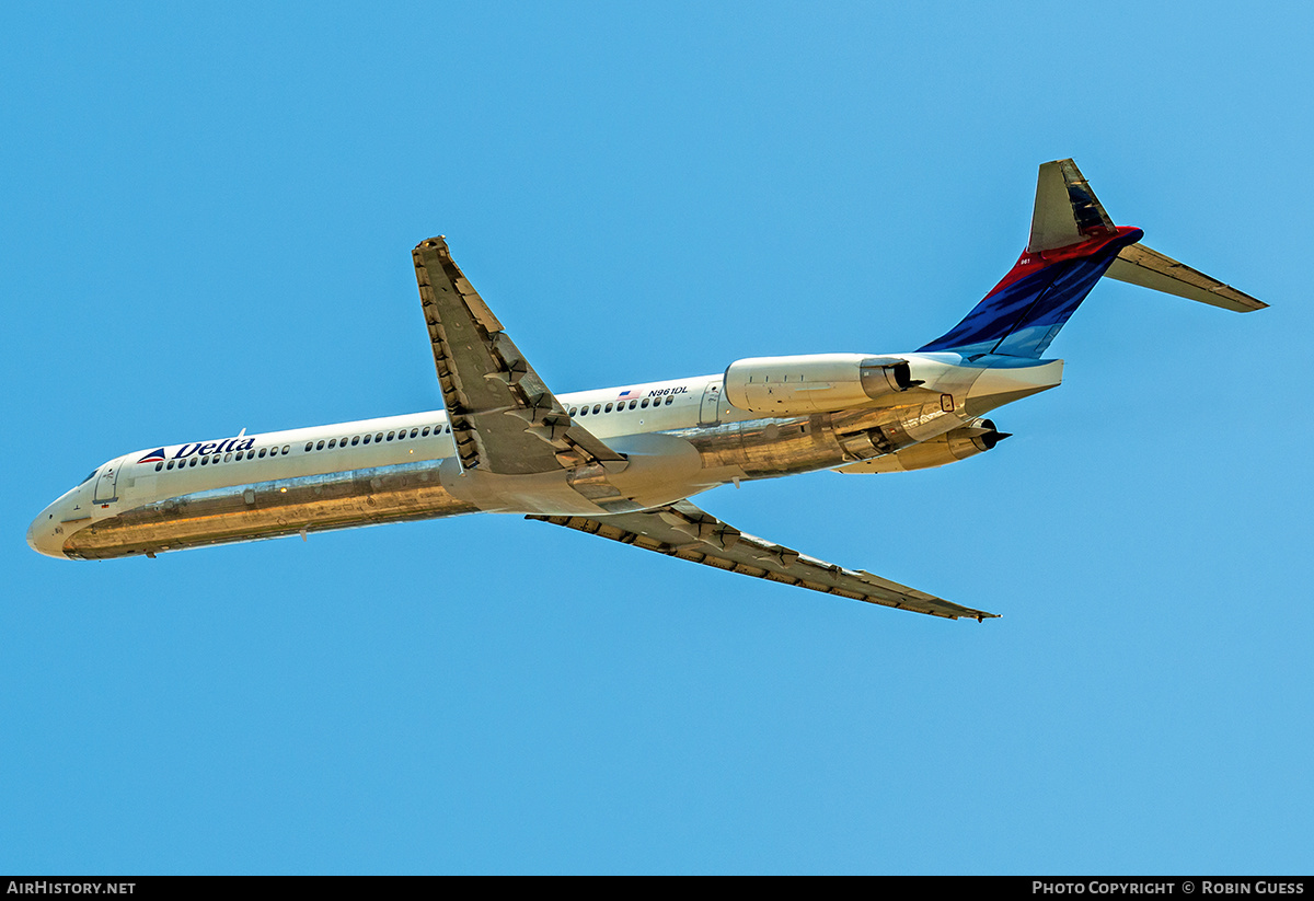 Aircraft Photo of N961DL | McDonnell Douglas MD-88 | Delta Air Lines | AirHistory.net #352554