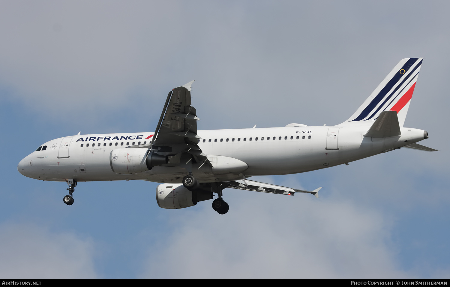 Aircraft Photo of F-GKXL | Airbus A320-214 | Air France | AirHistory.net #352557