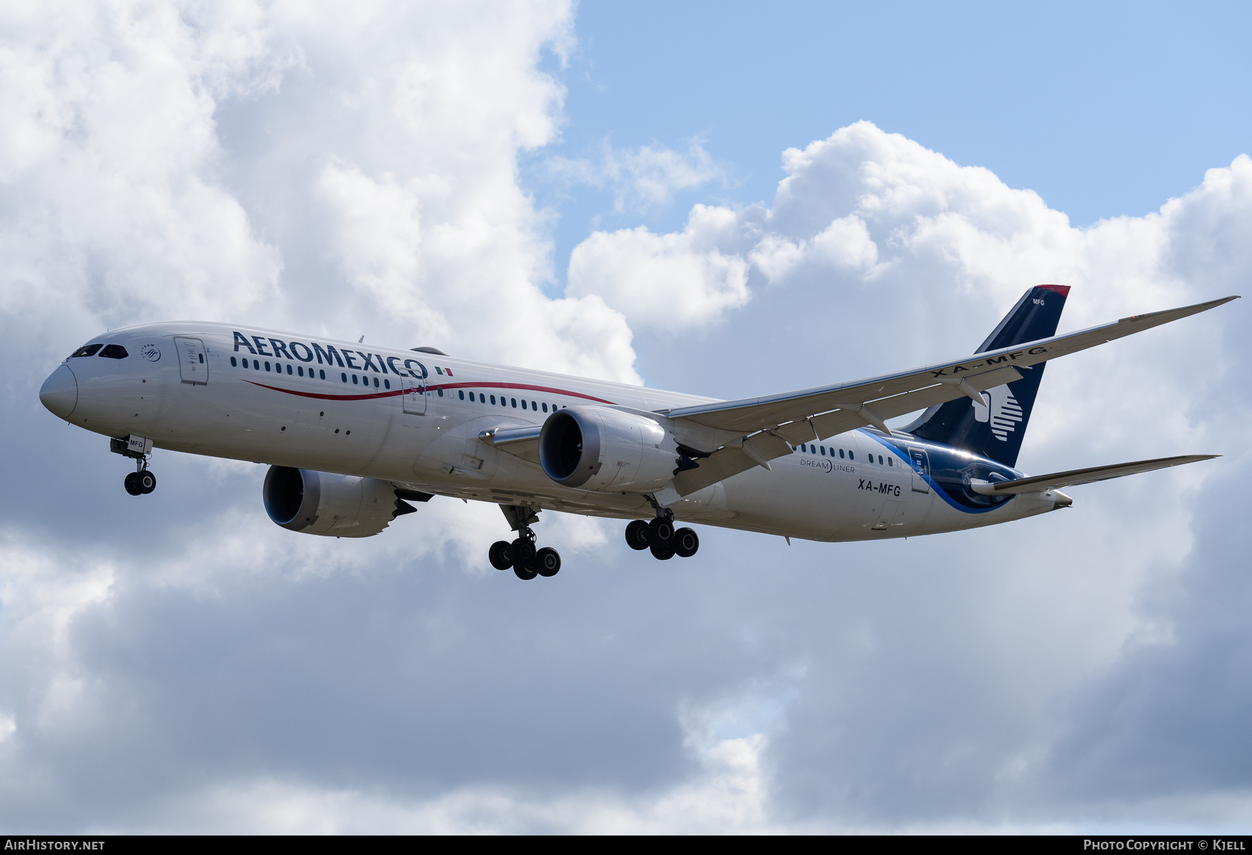 Aircraft Photo of XA-MFG | Boeing 787-9 Dreamliner | AeroMéxico | AirHistory.net #352638