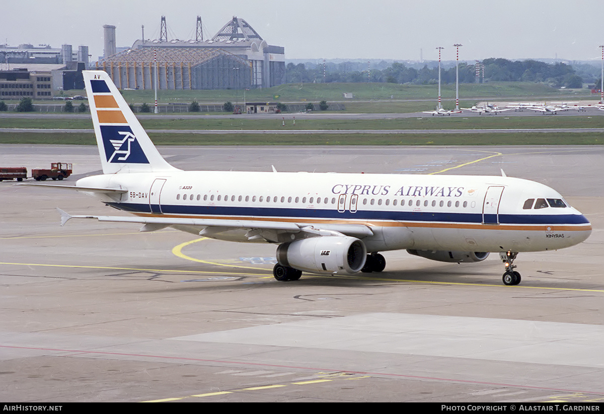 Aircraft Photo of 5B-DAV | Airbus A320-231 | Cyprus Airways | AirHistory.net #352694