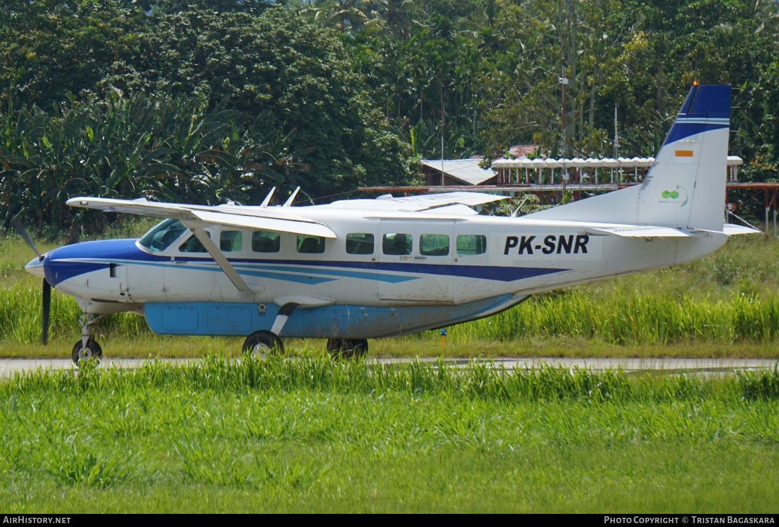 Aircraft Photo of PK-SNR | Cessna 208B Grand Caravan | Smart Cakrawala Aviation | AirHistory.net #352734