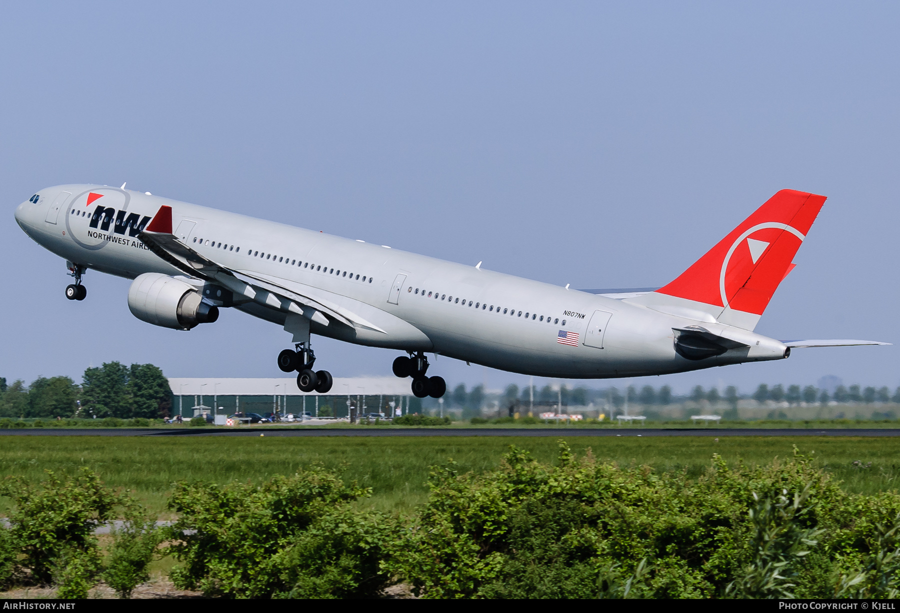 Aircraft Photo of N807NW | Airbus A330-323 | Northwest Airlines | AirHistory.net #352735