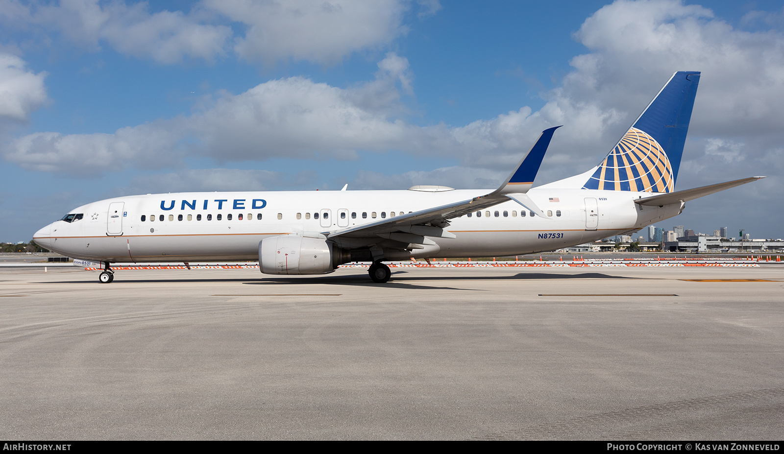 Aircraft Photo of N87531 | Boeing 737-824 | United Airlines | AirHistory.net #352742