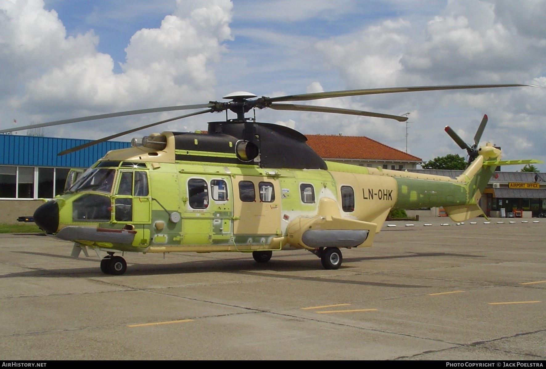 Aircraft Photo of LN-OHK | Eurocopter AS-332L2 Super Puma Mk2 | AirHistory.net #352743