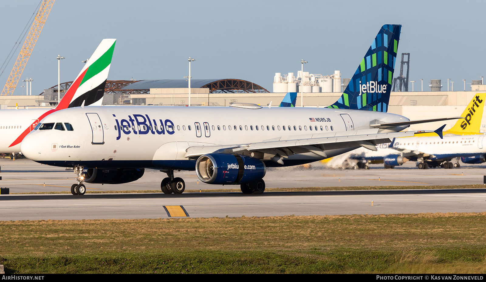 Aircraft Photo of N585JB | Airbus A320-232 | JetBlue Airways | AirHistory.net #352771
