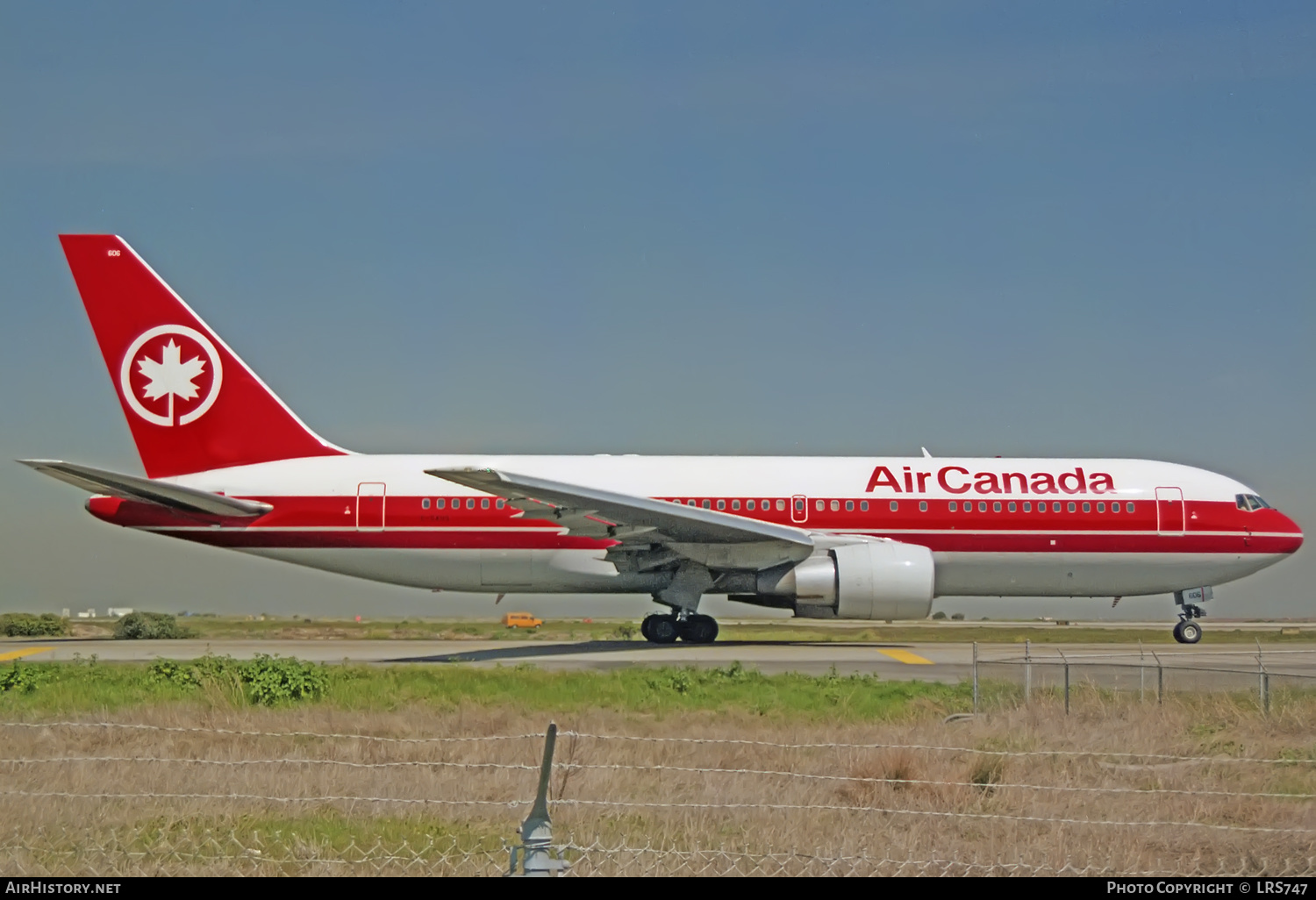 Aircraft Photo of C-GAUS | Boeing 767-233 | Air Canada | AirHistory.net #352778