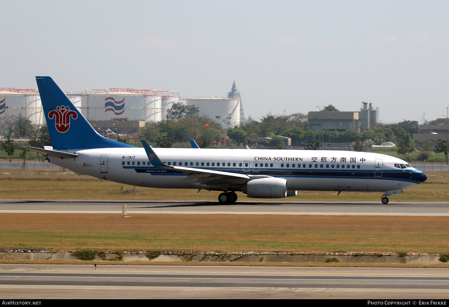 Aircraft Photo of B-1917 | Boeing 737-81B | China Southern Airlines | AirHistory.net #352847