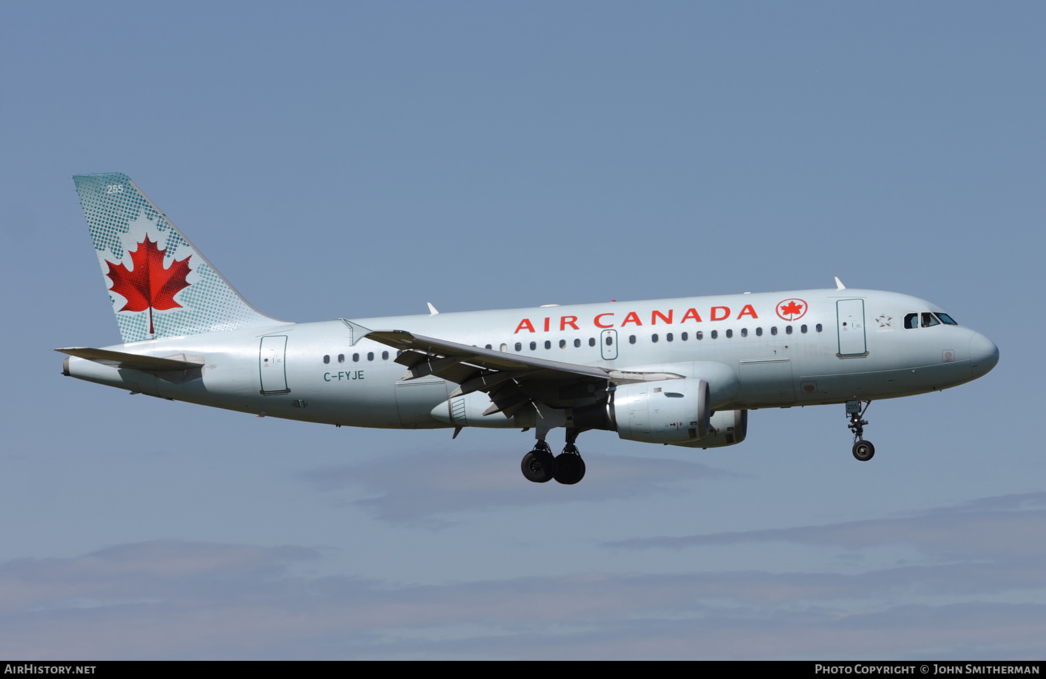 Aircraft Photo of C-FYJE | Airbus A319-114 | Air Canada | AirHistory.net #352853