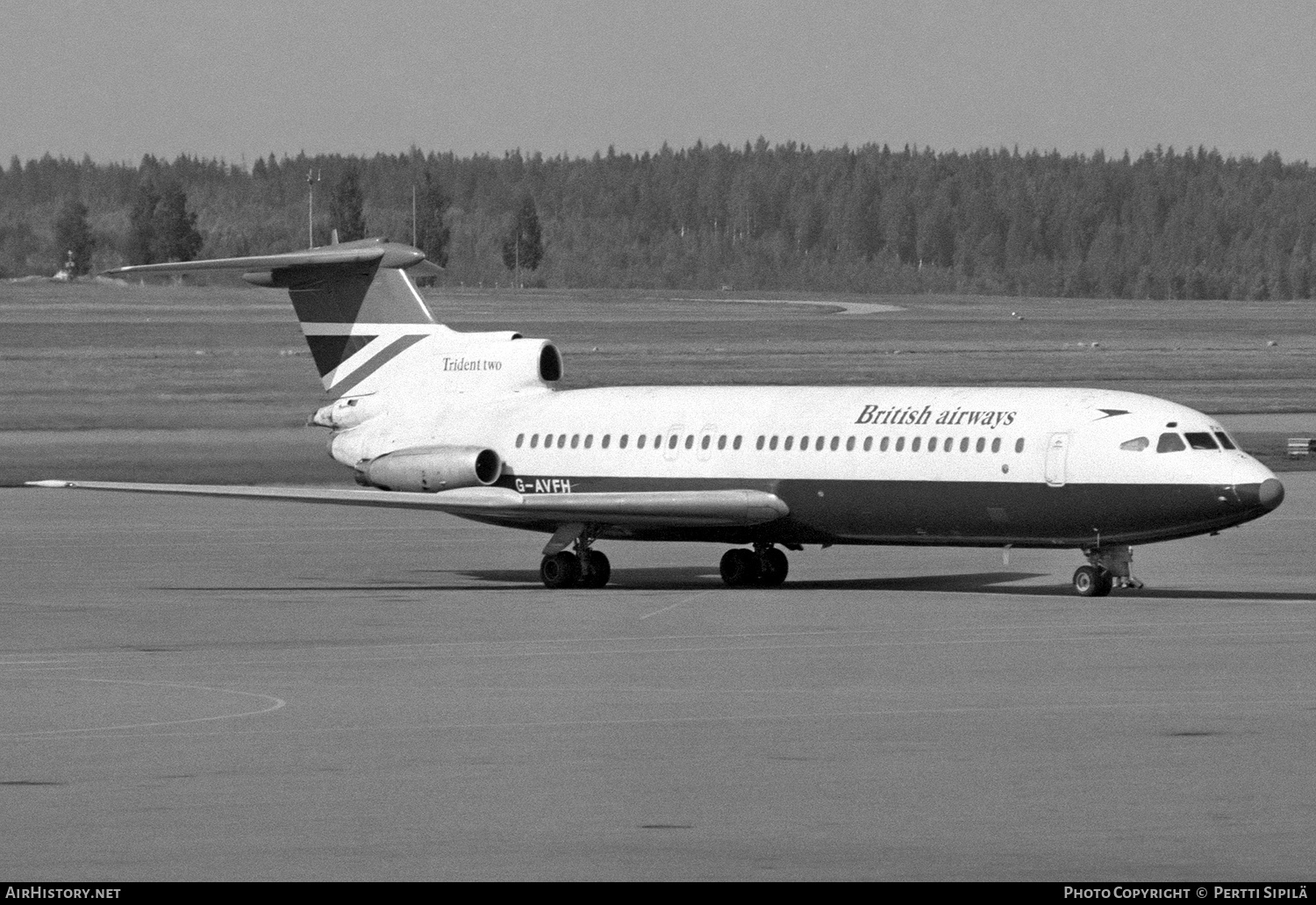 Aircraft Photo of G-AVFH | Hawker Siddeley HS-121 Trident 2E | British Airways | AirHistory.net #352913