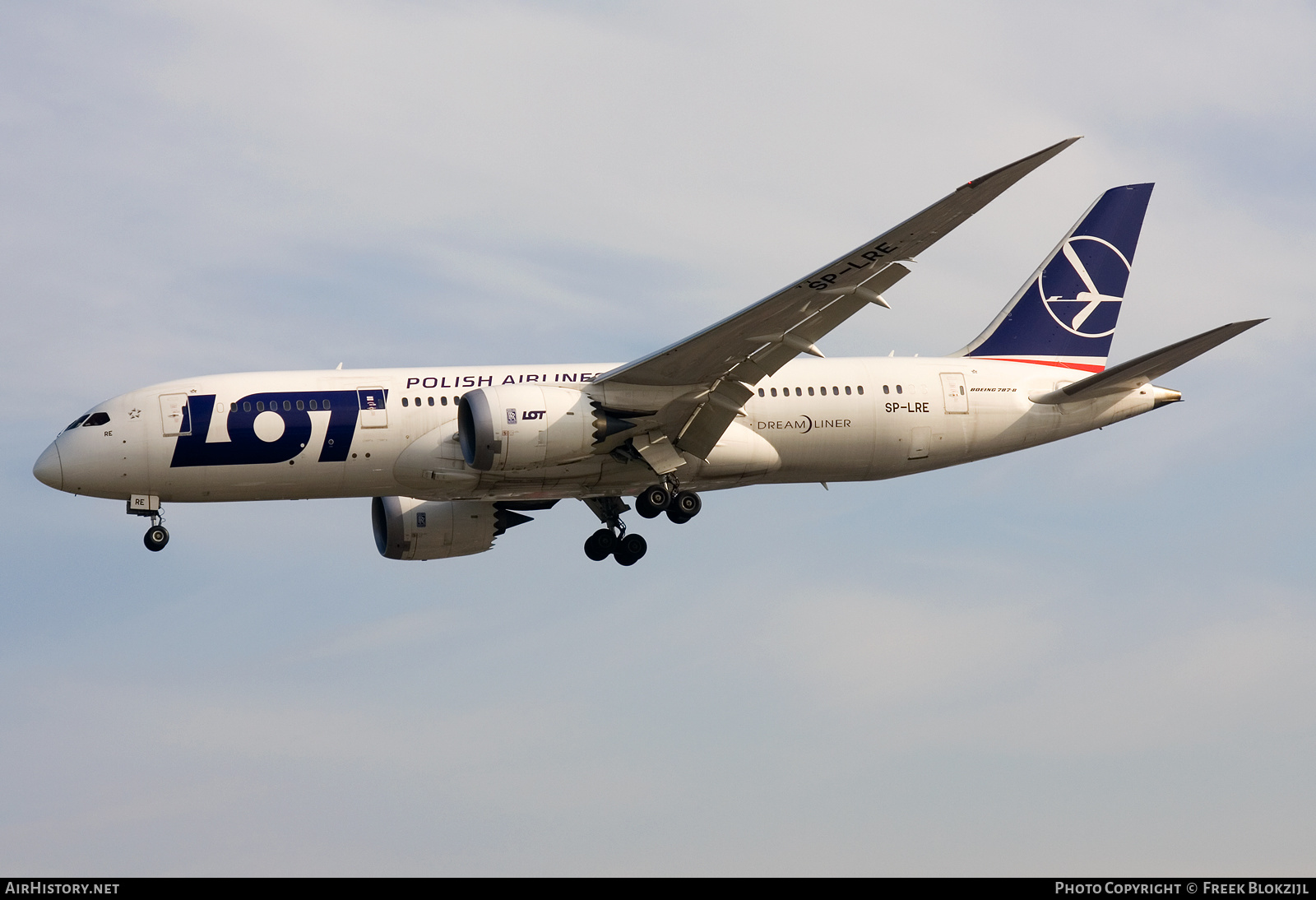Aircraft Photo of SP-LRE | Boeing 787-8 Dreamliner | LOT Polish Airlines - Polskie Linie Lotnicze | AirHistory.net #352994
